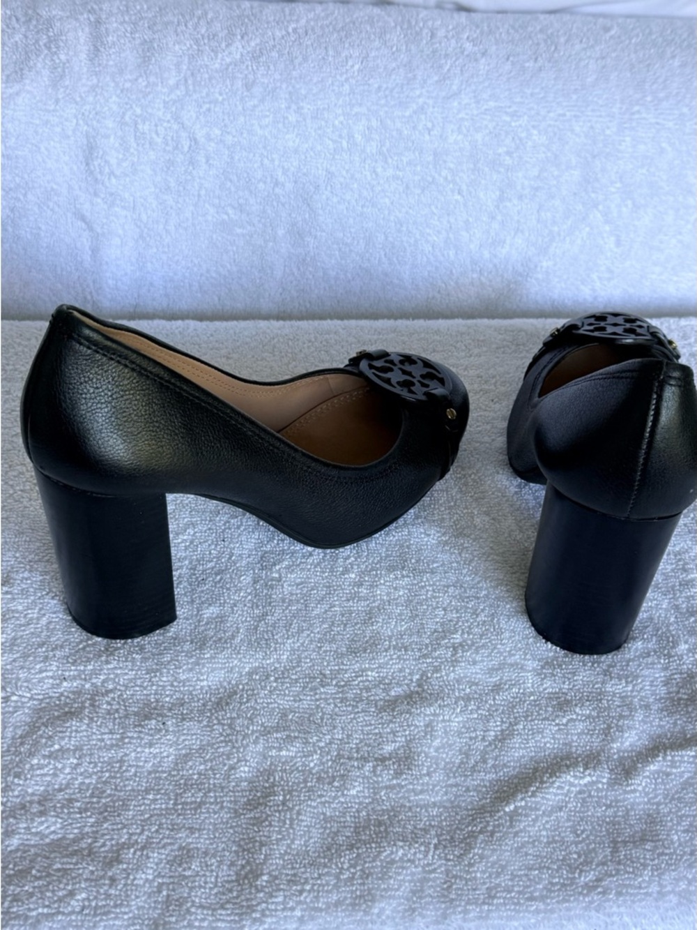 Tory Burch Black Leather Block Heel Pumps with Logo Medallion Price firm$75